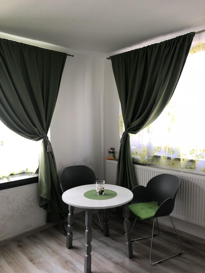 Queen'S Studio Sibiu Exteriör bild